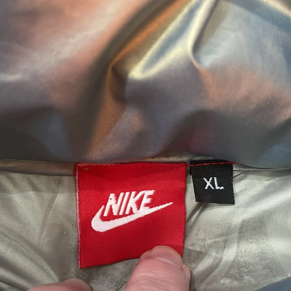 Nike Lightweight Puffer Vest XL - Picture 5 of 12